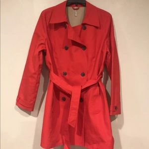 Old navy trench coat water resistant